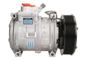 Compresor climatizare 12V potrivit JOHN DEERE 100, 110, 200, 210, 250, 300, 300D, 310, 310D, 315D, 320, 330, 350, 430, 400, 410D, 420, 450, 4700, 500, 510, 510D, 520, 530, 575 (R134a) - Img 3
