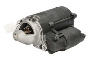 Demaror potrivit JOHN DEERE 240, 245, 260, 320, 325, 345, F510, F525, F710, GT 242, GT 262, GT 275, 172, 173, 176, 178, 186, 188 (12V, 0, 7kW, reconditionat profesional)