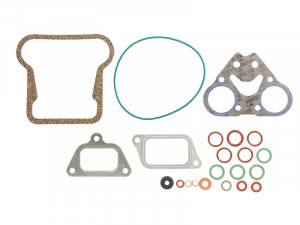 Set complet garnituri motor potrivit AGCO R60, R62, R72; CASE IH 170CK, 1000CA, 220B, 350CK, 600CK, 600CL, 610, HC300; DEUTZ FAHR DX 8.31, 230, 230 A, 250, 8.30