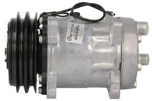 Compresor climatizare 12V potrivit CASE IH 436, 446, 525; DEUTZ FAHR 29.6, 29.6 LP, 35.7, 40.8, 40.9; LAMBORGHINI R 8.265; NEW HOLLAND FX300, FX375, FX450, TC52, TC54, TC56 (R134a)