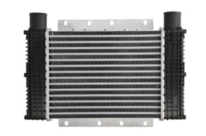 Intercooler potrivit CASE IH 100, 105 A 2WD, 105 A 4WD, 115 A 2WD, 115 A 4WD, 65 A, 75 A, 85 A, 85 A 2WD, 85 A 4WD, 95 A 2WD, 95 A 4WD, JX100, JX110, JX70, JX75, JX80, JX90, 80 2WD, 80 4WD
