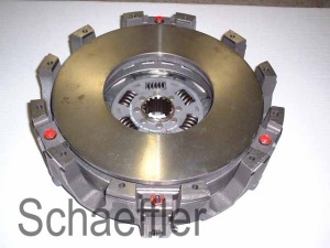 Placa presiune ambreiaj potrivita CLAAS 310 C, 320 C, 330 C, 340 C, 426 RA, 426 RC, 426 RX, 436 RA, 436 RC, 436 RX, 446 RA, 446 RC, 446 RX, 456 RA, 456 RC, 456 RX; JOHN DEERE 3200 (310mm)