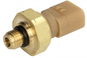 Senzor presiune ulei potrivit JOHN DEERE 6140 R, 6145R, 6150 M, 6150 R, 6155M, 6155R, 6170 M, 6170 R, 6175M, 6175R, 6195M, 6195R, 6210 R, 6215R, 9410 R, 9460 R, 9460 RT, 9510 R (3 pin)