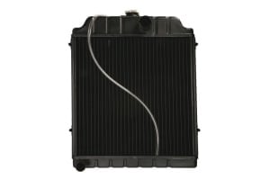 Radiator (with frame) compatibil: MASSEY FERGUSON 375, 375 E, 375 TURBO, 383, 383 AQ, 383 F, 383 L, 383 LX, 383 S, 390, 390 E, 390 T, 393, 393 LX, 393 S, 393 T LX, 393 T S, 398, 398 HILINE, 398 T