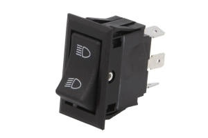 Comutator, lights control (number of pins 3) compatibil: JOHN DEERE 6010, 6100, 6110, 6200, 6205, 6210, 6300, 6310, 6400, 6410, 6505, 6510, 6610, 7200, 7400, 7600, 7610, 7700, 7710, 7800, 7810