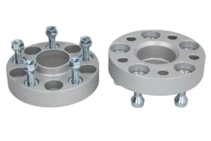 DIstantier - 2 pcs 5x114,3; thickness: 30mm; locating hole diameter: 60mm; PRO-SPACER series - 7; (fitting elements included - Yes) - natural