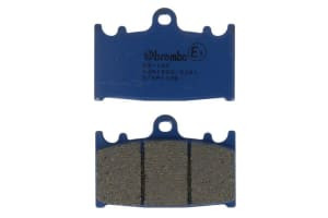 Plăcuțe de frână față, utilizare: route, material: carbon / ceramic-06, 46,2x69,7x8,1mm compatibil: KAWASAKI GPZ, VN, ZR, ZX-6R, ZX-9R, ZXR, ZZR; SUZUKI GSF, GSR, GSX, GSX-R, RGV, SV, VS 250-2000 1990-2012