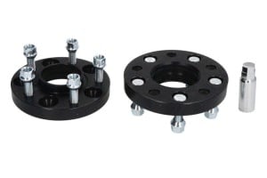 DIstantier - 2 pcs 5x114,3; thickness: 20mm; locating hole diameter: 67mm - 4; (fitting elements included - Yes) - Black