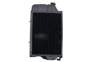 Radiator (with frame) compatibil: JOHN DEERE 1040, 1040F, 1040V, 1140, 1140A, 1140E, 1140F, 1140V, 1350, 1550, 1750, 1750V, 1850, 1850F, 1850N, 1850V, 2040, 2040F, 2040S, 2150 2WD, 2150 4WD, 2155