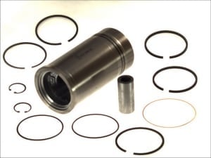 Set piston si camasa (102mm) compatibil: URSUS C-330M compatibil: URSUS 330M