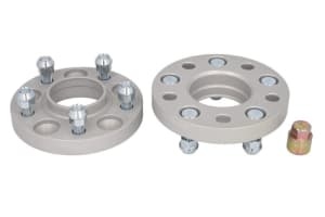 DIstantier - 2 pcs 5x114,3; thickness: 20mm; locating hole diameter: 67mm; PRO-SPACER series - 4; (fitting elements included - Yes) - natural