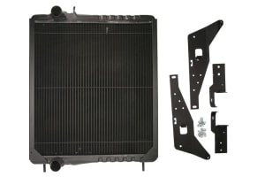 Radiator , FENDT 816 FAVORIT, 818 FAVORIT, 822 FAVORIT, 824 FAVORIT, 916 VARIO FAVORIT, 920 VARIO FAVORIT, 924 VARIO, 926 VARIO FAVORIT