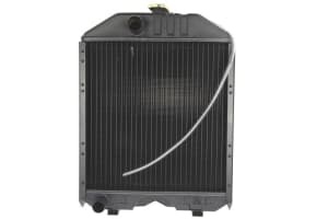 Radiator (with frame) compatibil: MASSEY FERGUSON 233, 234 CF, 253, 254 CF, 263 T, 264 T, 264 T CF, 264 T S, 273, 274 C, 274 CF, 274 SK, 283, 284, 293, 294, 294 C, 294 S, 333, 353, 353 LX, 353 S