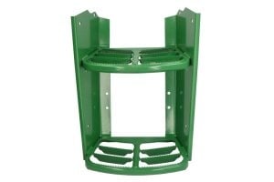 Driver’s cab step compatibil: JOHN DEERE 110, 210, 310, 320, 330, 430, 415, 420, 620, 6010 SE, 6020 SE, 6110, 6110 E, 6110 SE, 6120, 6120 SE, 6210, 6210 SE, 6215, 6220, 6220 SE, 6230, 6230 2WD