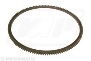 Inel dintat volant (126z, diameter371mm) compatibil: CASE IH 238, 248, 258, 268, 385, 395, 3210, 3220, 3230, 454, 474, 484, 485, 495, 4210, 4220, 574, 584, 585, 595, 674, 684, 685, 695, 784, 785, 795