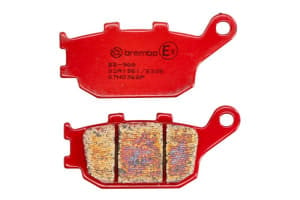 Plăcuțe de frână spate, utilizare: route, material: sinter-SP, 40x85,7x8,9mm compatibil: HONDA CB, CBF, CBR, CRF, NC, NR, NT, VT, VTR, VTX, XL; KAWASAKI KLE, KLV, KLZ, Z; SUZUKI DL, GSF 250-1300 1991-2022