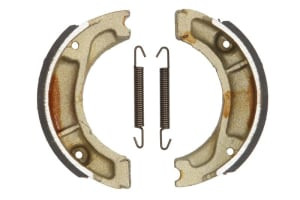 Saboți frână spate 110x30mm cu arcuri compatibil: HONDA NX, XL, XR 250/350 1978-1990