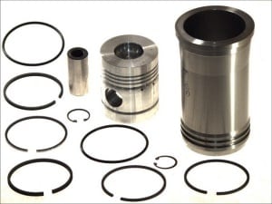 Set piston si camasa (95mm) compatibil: URSUS 350, 355, 355M, 360, 362, 4011