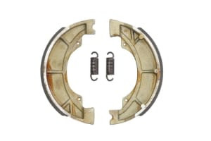Saboți frână spate 130x28mm cu arcuri compatibil: HONDA CRF, XR; HYOSUNG CRUISE, GA, GF, GS, GV; KAWASAKI BN, KDX, KE, KH, KL, KLR, KLX, KX, KZ, Z; PGO T.REX; SUZUKI DR, GN, GP, GS 70-600 1973-2019