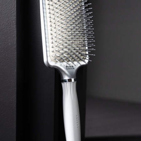 Perie profesională Olivia Garden Expert Care Rectangular Silver L, cu peri din nylon Nylgard - Img 3