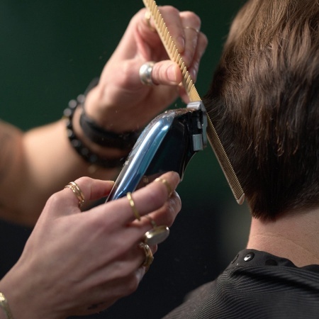 Wahl Super Taper X™ – Mașină de tuns profesională cu motor rotativ și lamă T-Shape, autonomie 100 min - Img 8