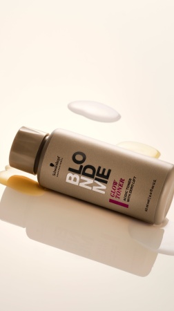 Schwarzkopf Professional BlondMe Vopsea de Păr Glow Toner 60 ml - Img 3