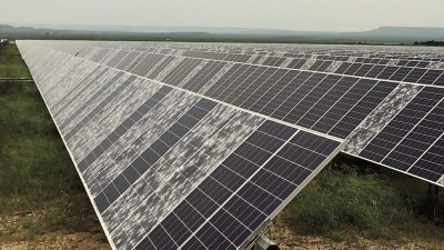Panouri Solare cu Sticlă Simplă vs. Sticlă Dublă: Care Este Mai Fiabilă?