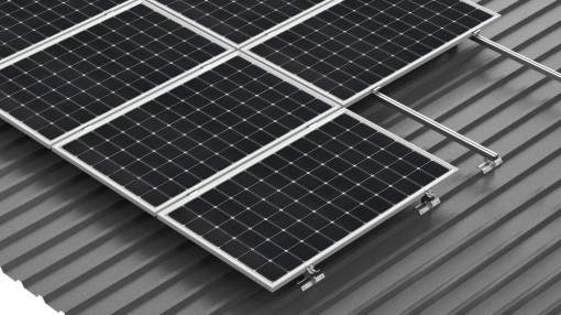 Sistem de prindere in tabla trapezoidala pentru 18 (2x9) panouri în plan vertical