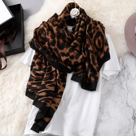 esarfa animal print