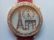 Ceas de dama cu Turnul Eiffel - disponibil in 4 culori