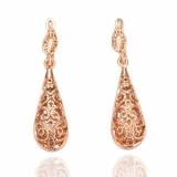 Eleganti cercei in filigran