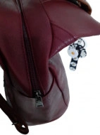 Rucsac dama Go Freely, model visiniu cu maro, cu breloc margarete, RC005 - Img 3