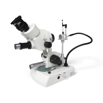 MICROSCOP CU IMERSIUNE SI ZOOM