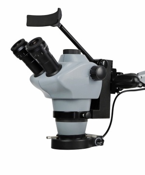 MICROSCOP PROFESIONAL TRINOCULAR T70