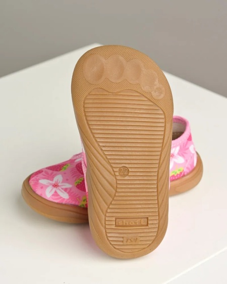 Pink patofne za devojčice sa jagodama, slika 8