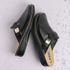 Muške kožne klompe 632 crne