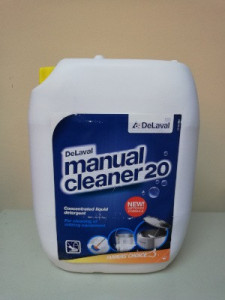 KONCENTROVANI DETERDŽENT “MANUAL CLEANER 20“ DELAVAL ZA RUČNO PRANJE OPREME ZA MUŽU, 10 L