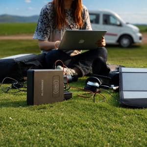 ALLPOWERS S200 – Stație de Alimentare Portabilă 200W 154Wh, Priză AC, USB-C 60W, Wireless - Img 6