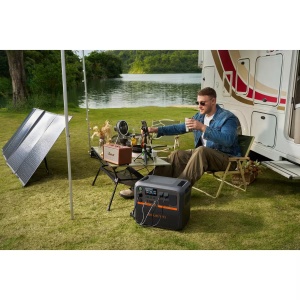 BLUETTI AC200PL — Statie Portabila de Energie 2400W | 2304Wh LiFePO4 | Expandabila pana la 8448Wh | Generator Solar pentru Casa, RV si Camping - Img 4