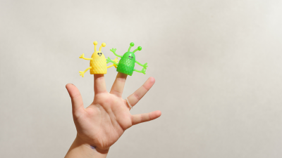 Diferența dintre virusuri și bacterii – când sunt utile antibioticele?