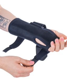 Orteza pentru incheietura mainii fixa cu atela SRT244, marime universala, Triamed - Img 3