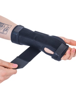 Orteza pentru incheietura mainii fixa cu atela SRT244, marime universala, Triamed - Img 4