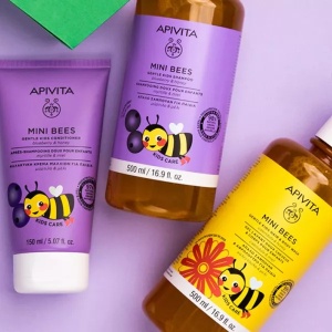 Sampon pentru copii cu extract din afine si miere Mini Bees, 500ml, Apivita - Img 2