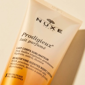 Lapte de corp parfumat Prodigieux, 200ml, NUXE - Img 2