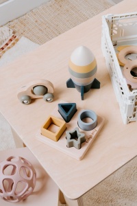 Puzzle cu 4 forme din lemn si silicon, Earth, +6l, Baby's Only - Img 4