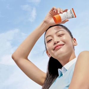 Crema de fata cu protectie solara SPF50+ PA++++ Daily Soft Touch, 60ml, Purito - Img 3