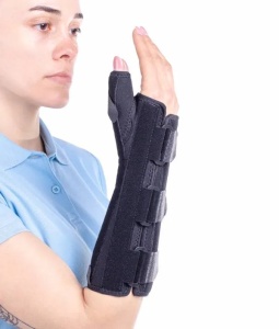 Orteza pentru incheietura mainii mana deget fixa CARPOFIX M FINGER SRT212, M4, stanga, Triamed - Img 2