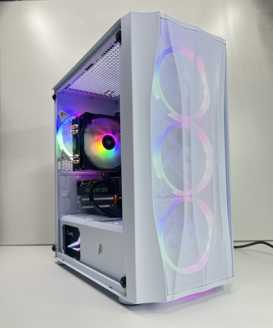 PC Gaming Vanguard i5 | 9600K | RTX 2070 8GB | 32GB DDR4