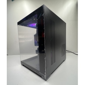 PC Gaming Vanguard R5 PRO carcasă Ambra negru Ryzen 5 5600X RTX 5060 Vedere din laterala