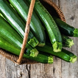 Dovlecei mix Black Beauty si Goldena (6 g) seminte soiuri tip tufa, amestec zucchini verde inchis si galben intens, Kertimag - Img 3